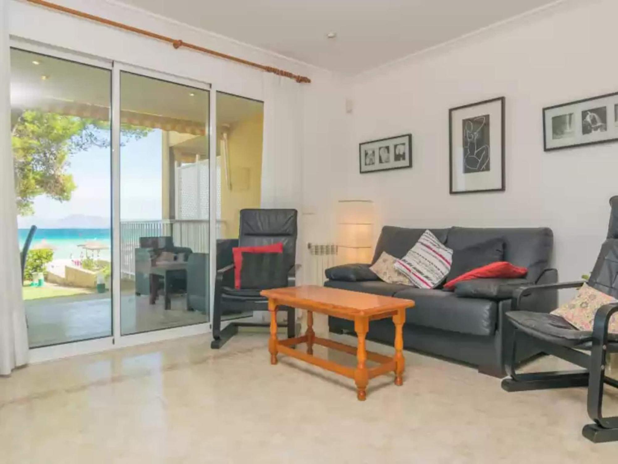 Apartment In Platja D'Alcudia Плая де Муро Екстериор снимка