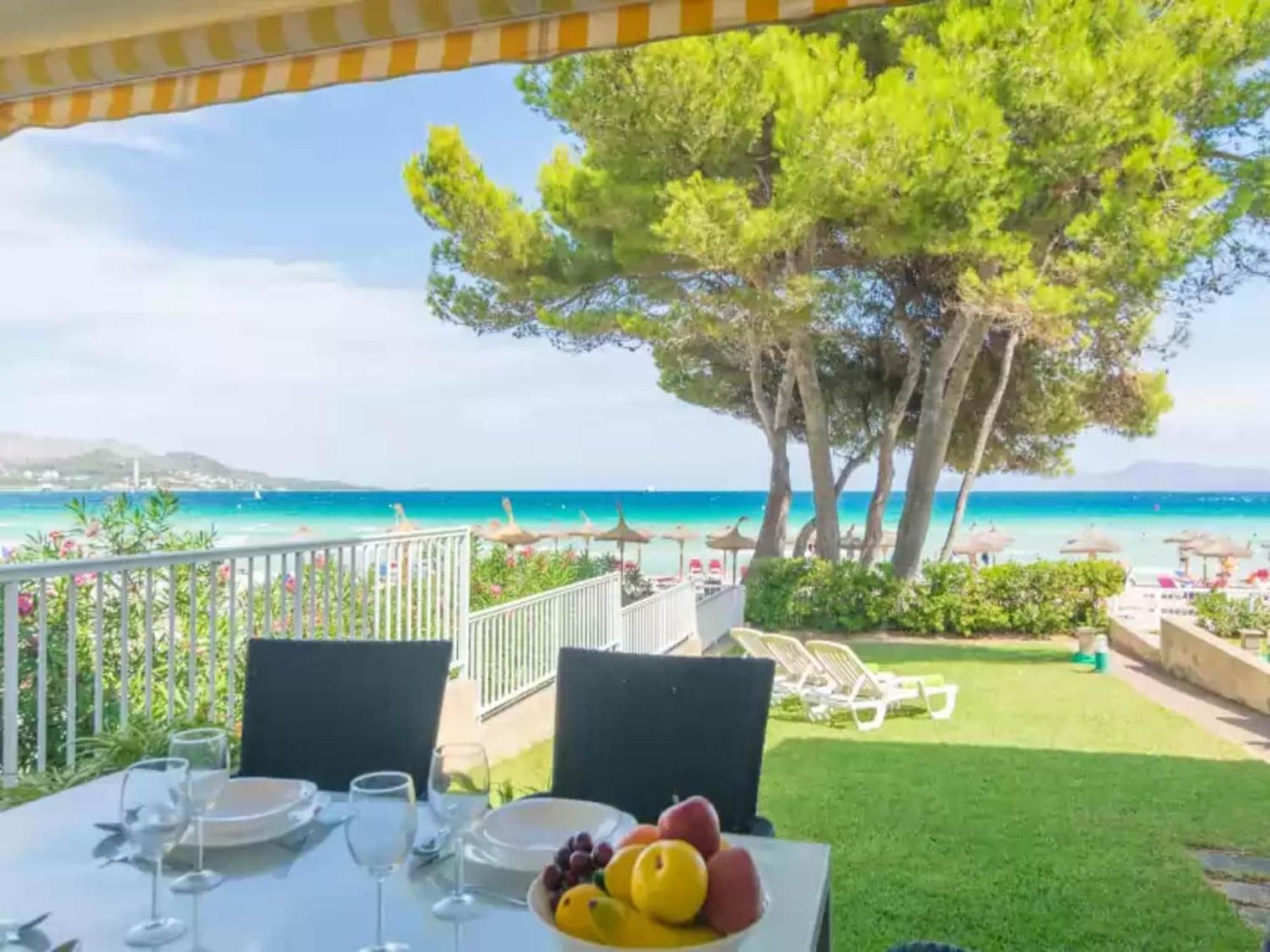 Apartment In Platja D'Alcudia Плая де Муро Екстериор снимка